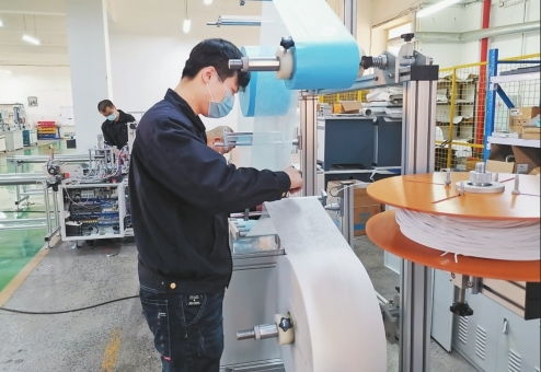 黑龍江省科技企業研發生產口罩機生產線交付使用