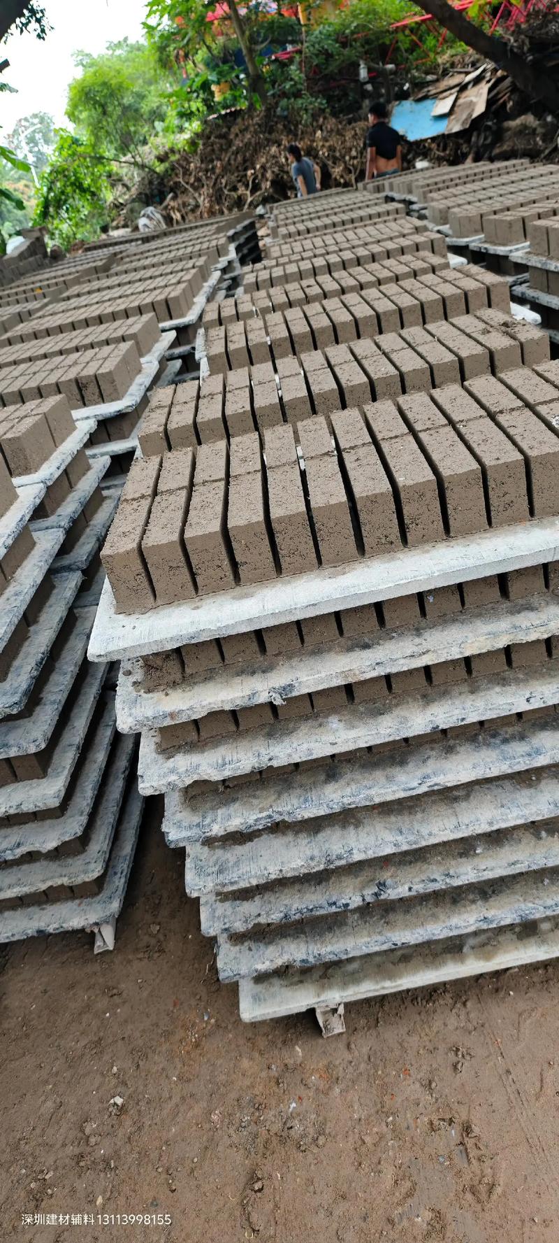 建筑裝飾材料在工程中的應(yīng)用與發(fā)展趨勢